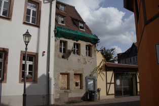 Wohnhaus mit Natursteinen