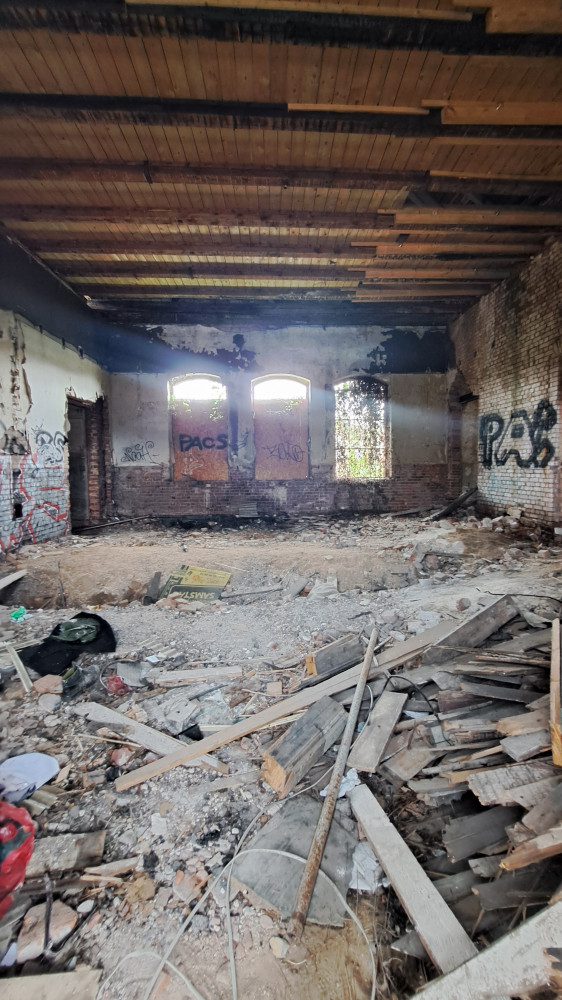 Am Ritterschlößchen 3 - 06/2026