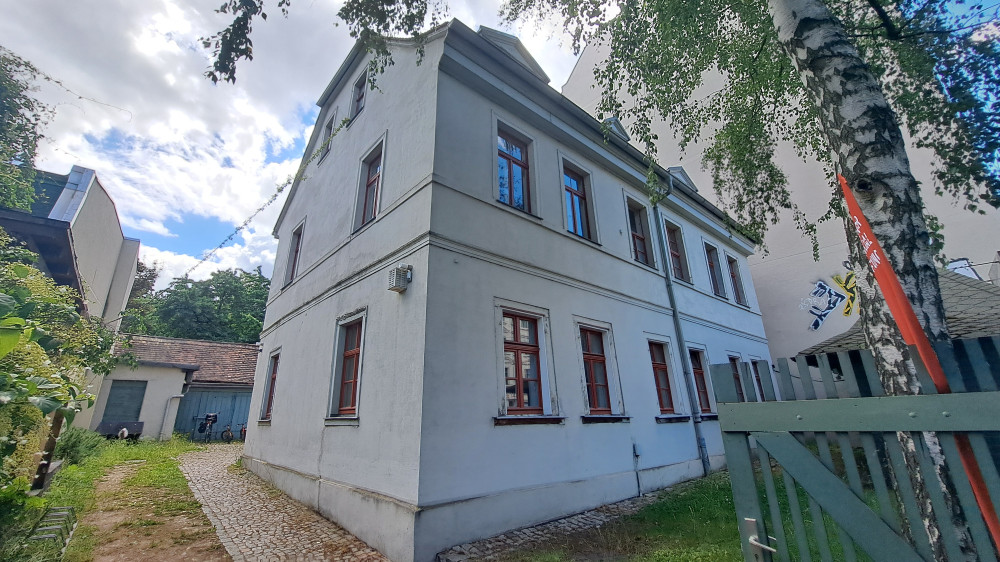 Lützner Straße 39 - 06/2026