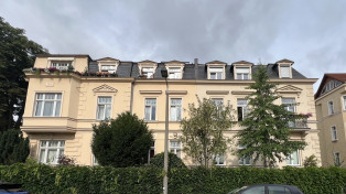Frontalperspektive: Wohnhaus Bünaustraße Nr. 7