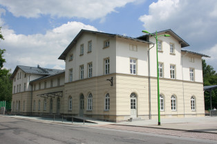 Bahnhofsgebäude Frankenberg nach der Sanierung