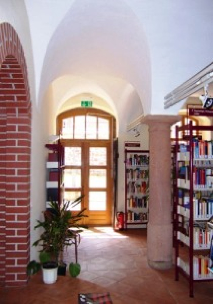 Stadtgut - Gewölbe heutiger Eingang Bibliothek saniert