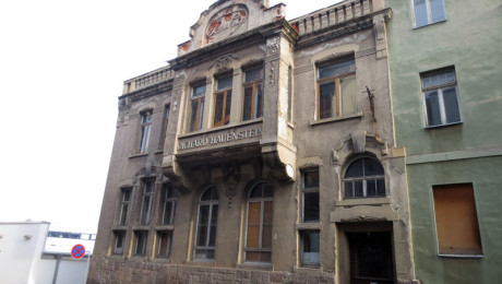 Dr. Wilhelm-Külz-Strasse 12