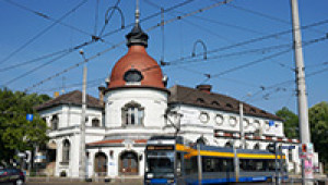 Felsenkeller mit Straßenbahn