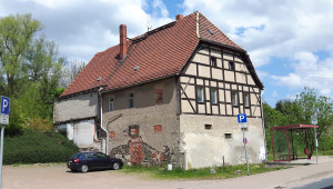 Straßenansicht Wohnstallhaus