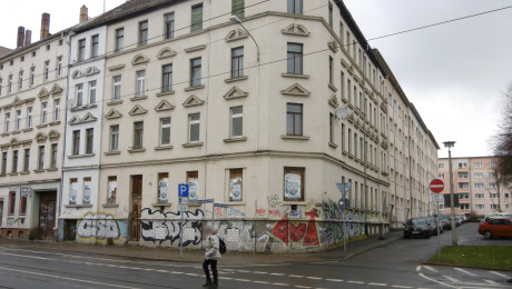 Eckwohnhaus