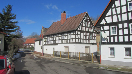 Wohnhaus - Am Teich 4 in Elsteraue OT Staschwitz