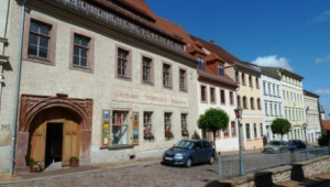 Stadtgut Vorderansicht - Bibliothek und Gästeamt