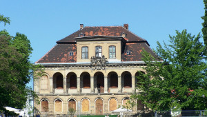 Gartenfassade zur Elbe 2