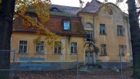 Beamtenwohnhaus der ehemaligen Kaserne Zeithain