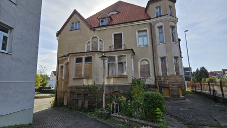 Villa im Stil des Späthistorismus, Gebäude mit hoher architektonischer Qualität