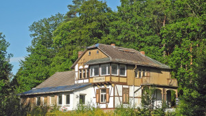 Straßenansicht nach Sanierung