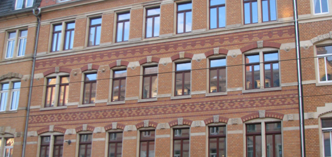 Straßenansicht nach Sanierung