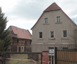 Scheune und Wohnhaus
